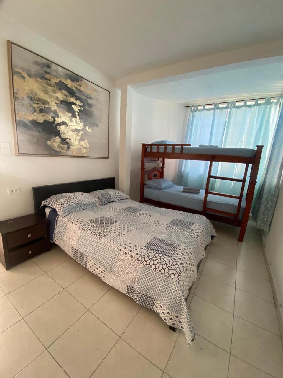Janeth's Place Apartment *